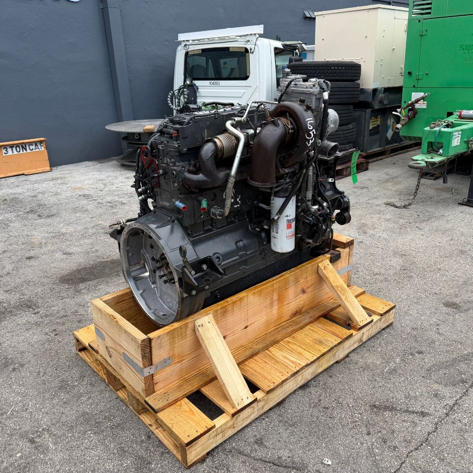 2012 PACCAR PX-8 Diesel Engine, Family # CCEXH0505CAC, 350HP, CPL 3735