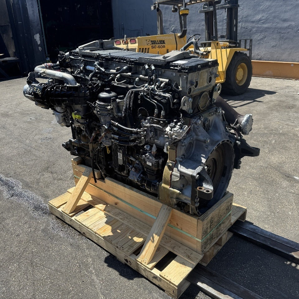 2013 Detroit DD15TC 505HP 6 Cyl Diesel Engine For Sale – Model: DD15TC - hdengines.com