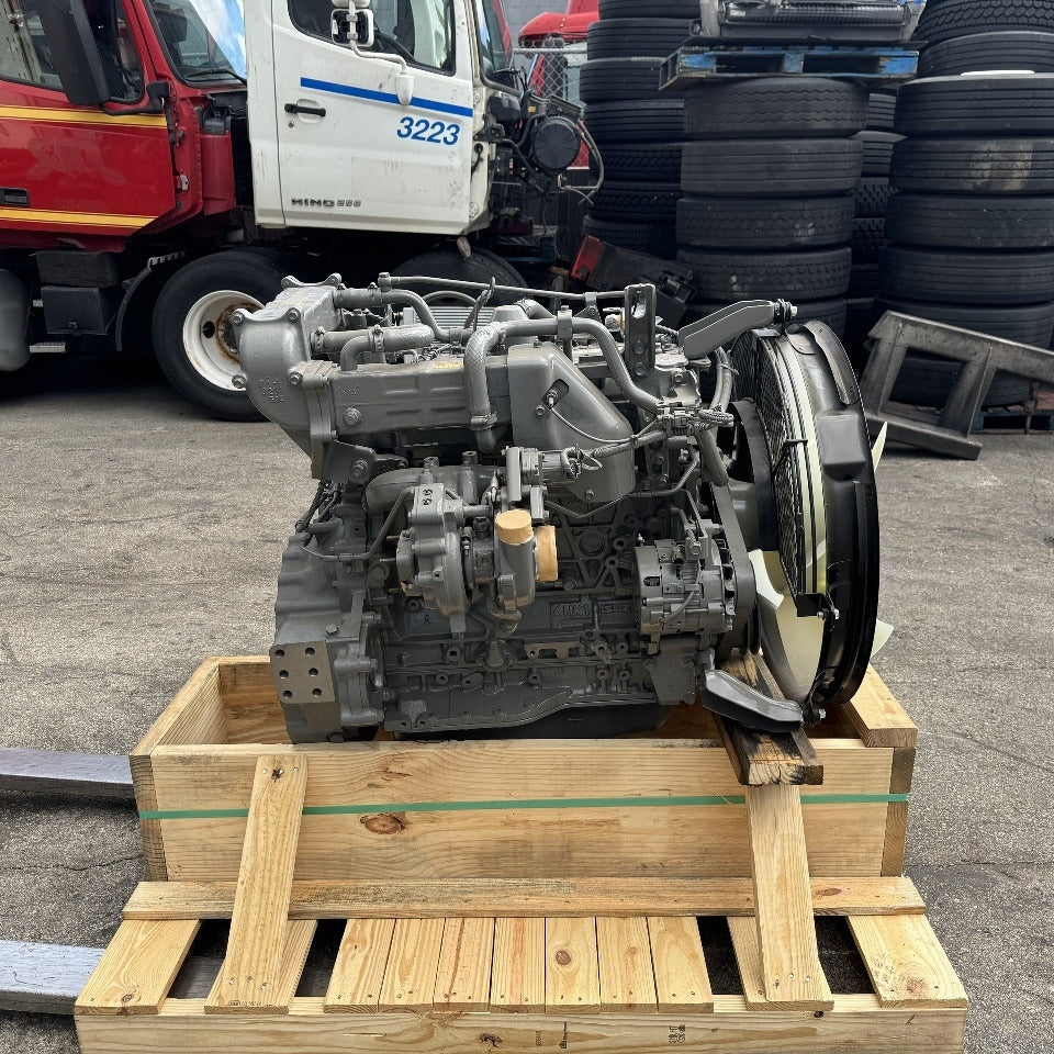 New 2015 Isuzu 4HK1 172 HP 4 Cyl Industrial Diesel Engine For Sale - hdengines.com