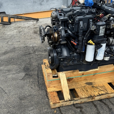 2005 Mack AC 400HP 6 Cyl Diesel Engine with Jake Brakes For Sale - hdengines.com