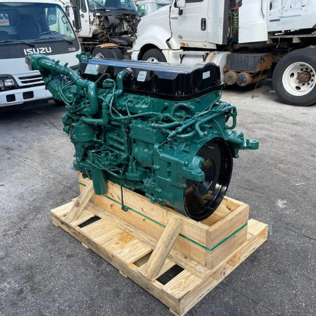 2011 Volvo D11H 385HP 6 Cyl Diesel Engine For Sale - hdengines.com