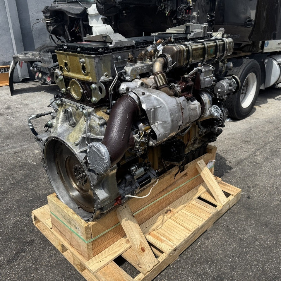 2012 Detroit DD15 560HP 6 Cylinder Diesel Engine For Sale – Air Brake Equipped - hdengines.com