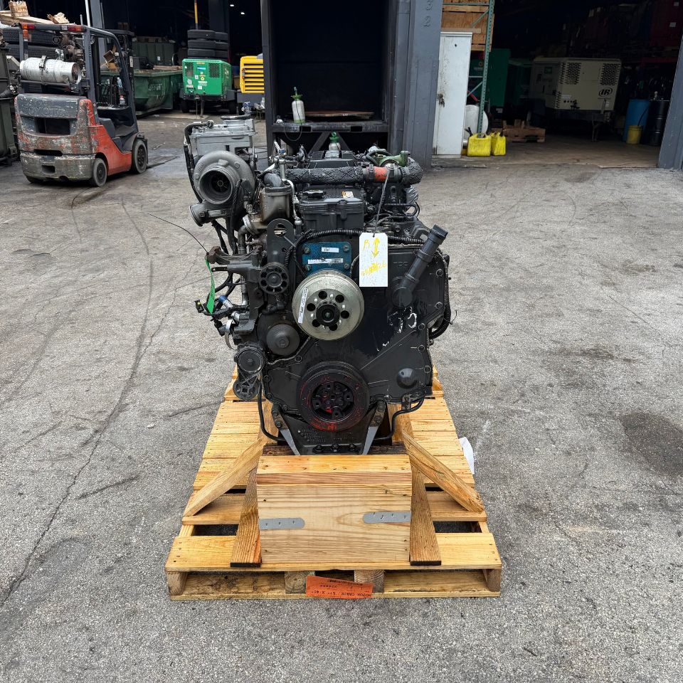 2012 PACCAR PX-8 Diesel Engine, Family # CCEXH0505CAC, 350HP, CPL 3735