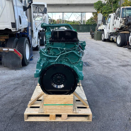 2012 Volvo D13 425HP 6 Cyl Diesel Engine For Sale - hdengines.com