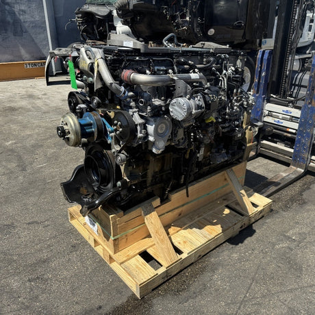 2013 Detroit DD15TC 505HP 6 Cyl Diesel Engine For Sale – Model: DD15TC - hdengines.com