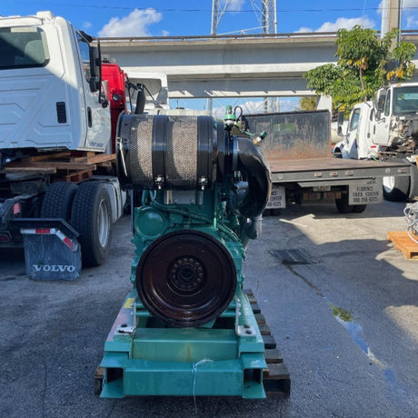 2013 Volvo D13 TAD1363VE 462HP 6 Cyl Diesel Engine For Sale - hdengines.com