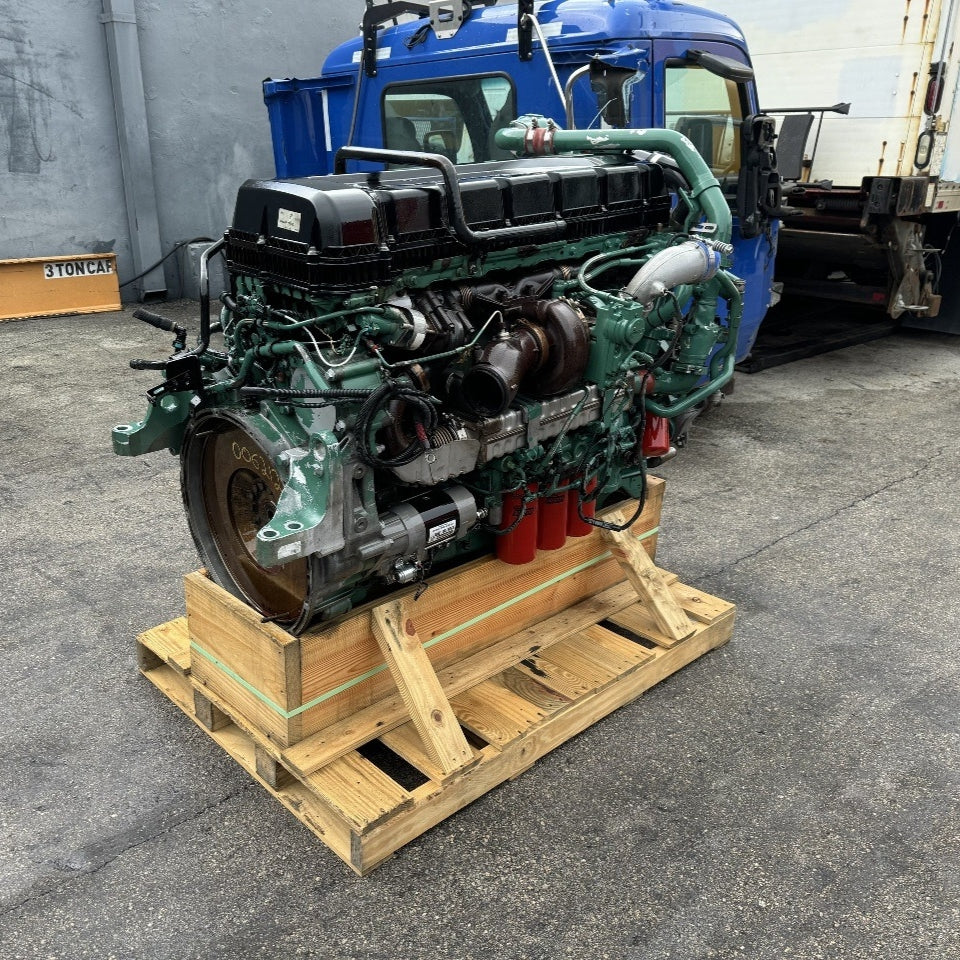 2014 Volvo D13J 425 HP 6 Cyl Diesel Engine For Sale - hdengines.com