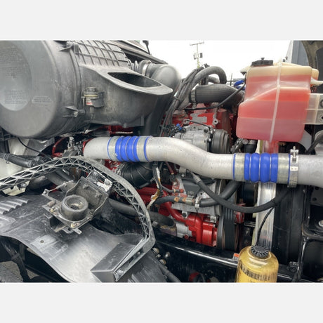 2014 Volvo VNL Cummins ISX15 400HP 6 Cyl Day Cab Truck For Sale - hdengines.com