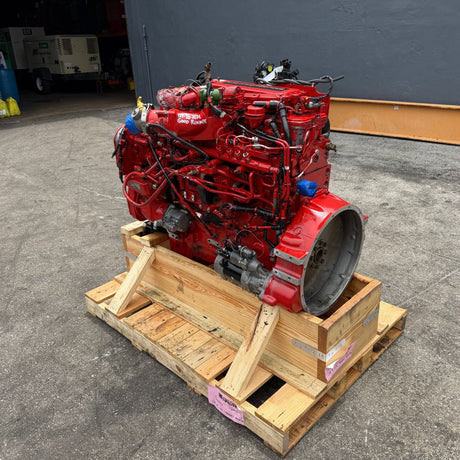 2013 Cummins ISL9 Diesel Engine 73560322, 8.9L, 370HP EPA13, CPL 3664 for Freightliner M2