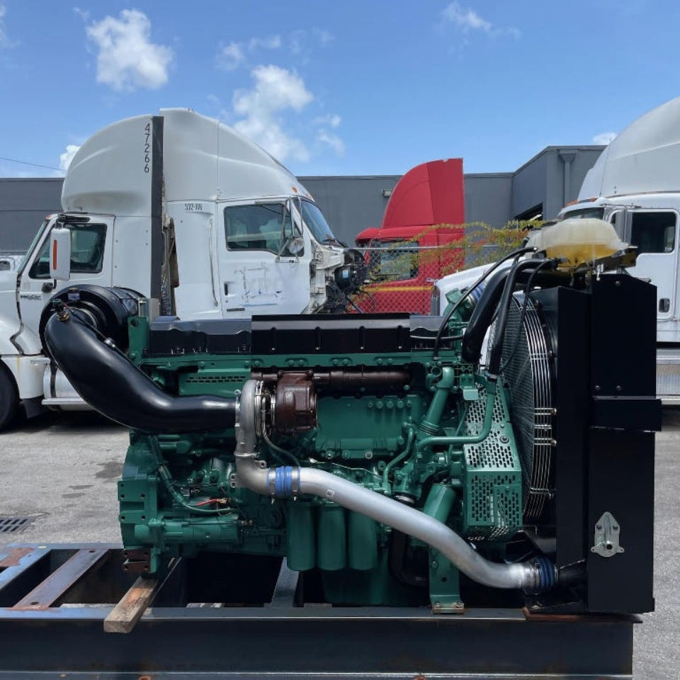 New 2013 Volvo D13 TAD1365VE 543HP 6 Cyl Engine For Sale - hdengines.com