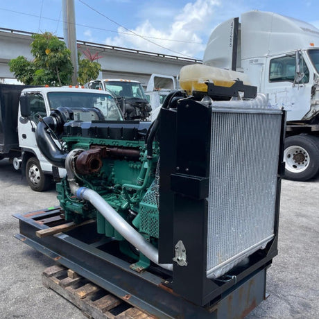 New 2013 Volvo D13 TAD1365VE 543HP 6 Cyl Engine For Sale - hdengines.com