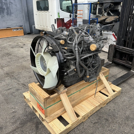 New 2015 Isuzu 4HK1 172 HP 4 Cyl Industrial Diesel Engine For Sale - hdengines.com